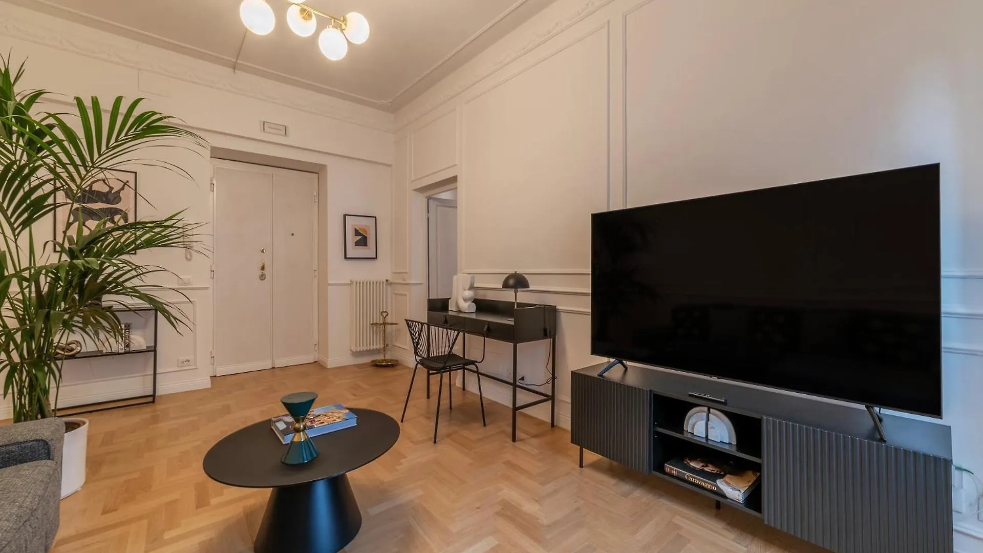 Apartmán Toscana 6 - FromhometoŘím